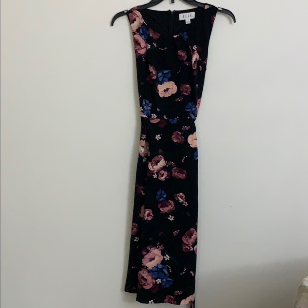 Floral dress with belt